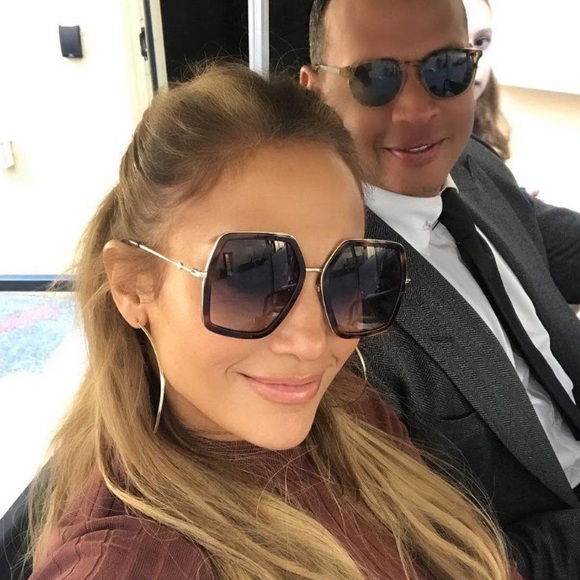 gucci grey gradient square sunglasses